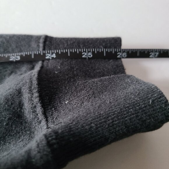 CARHART MEN'S BLACK PULLOVER SWEATSHIRT- XL/TG/XG-- SIDE POCKET, LOGO, LOOSE FIT - Picture 5 of 10